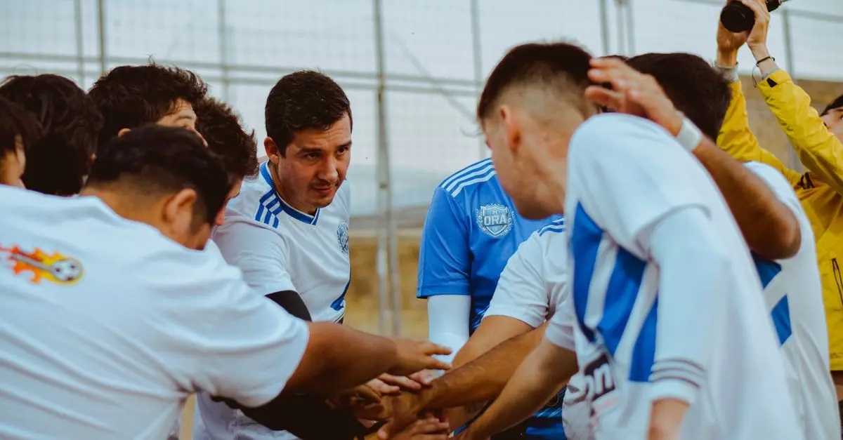 10 Tips for Mastering Communication in Sports Teams