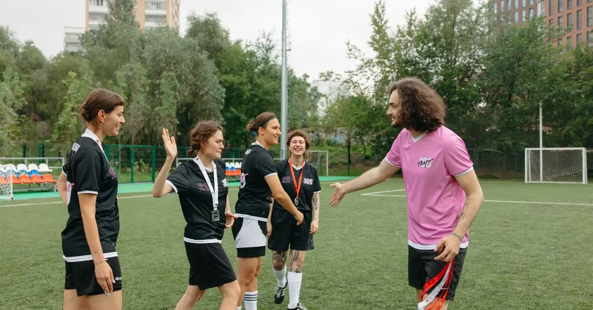 The Best Strategies for Effective Sports Team Communication